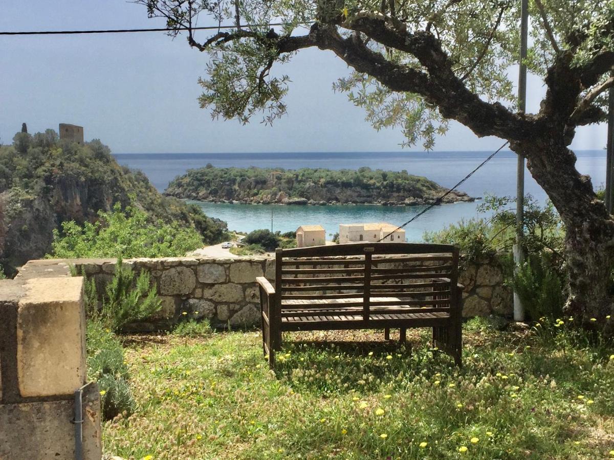 Meropi Villas Kardamyli Exterior foto